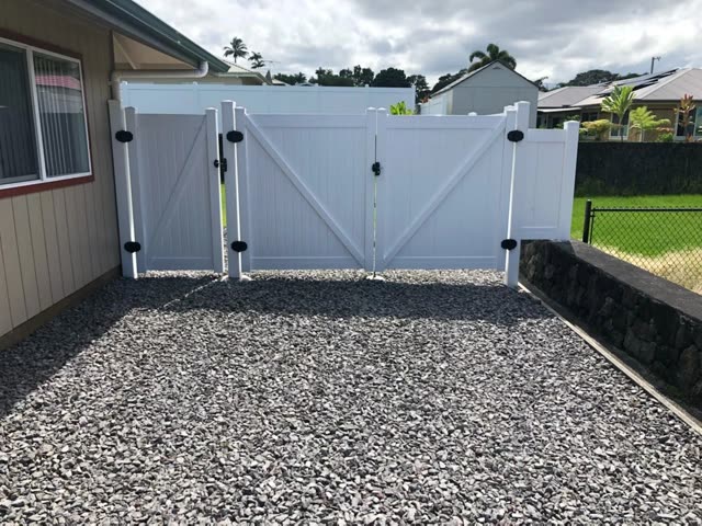Vinyl and Vinyl Coated Chain Link fence installation by Bob's Fencing, photo 4 of 10